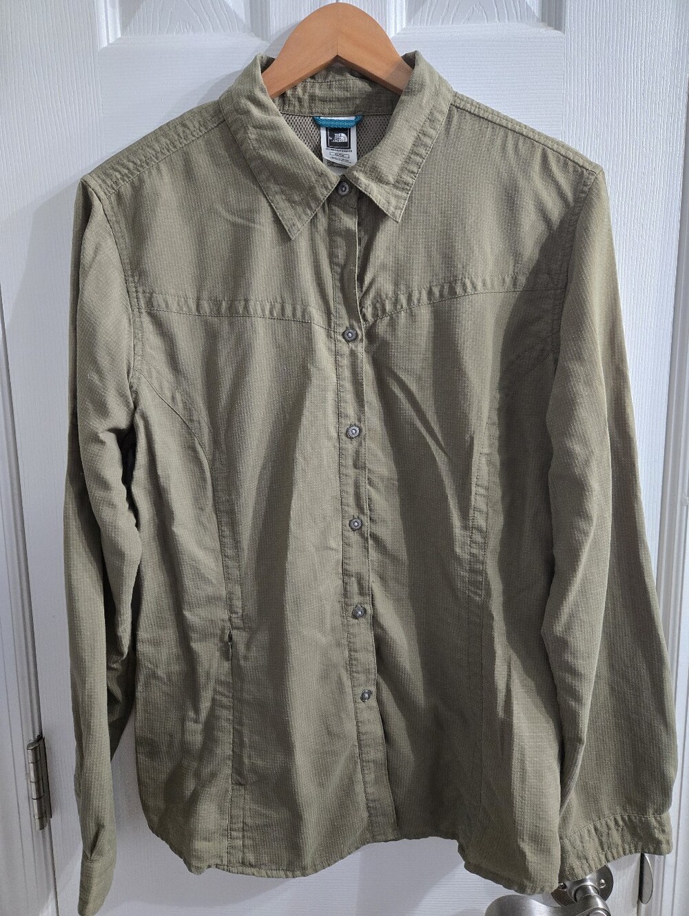 North Face LS Button Up Shirt Hiking Camping Fishing Sz XL Lightweight Vented